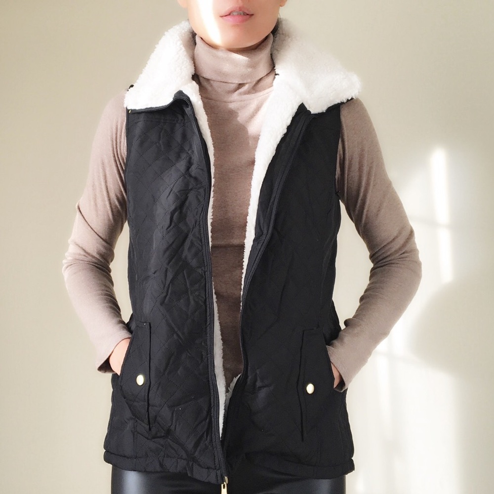 CHICBOMB - Picture 3 of 3